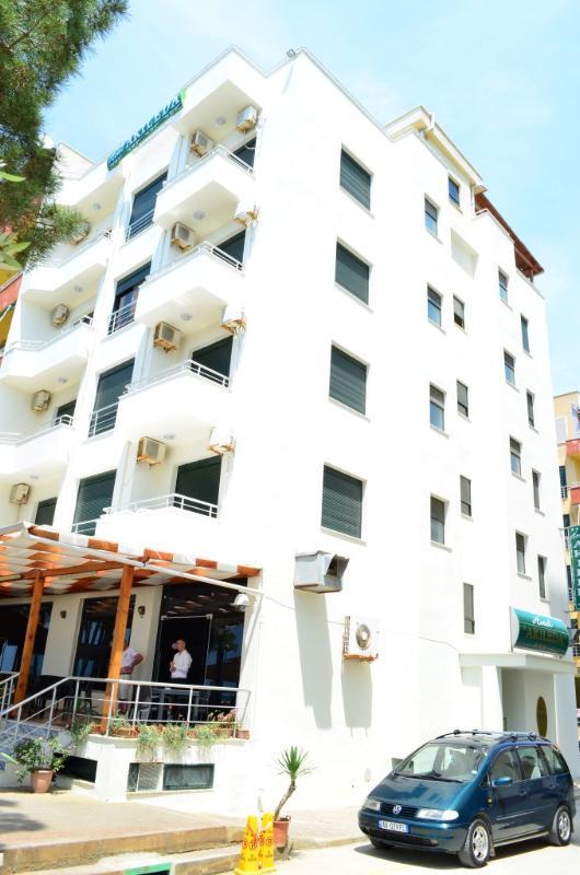Akileda Hotel Durrës Extérieur photo