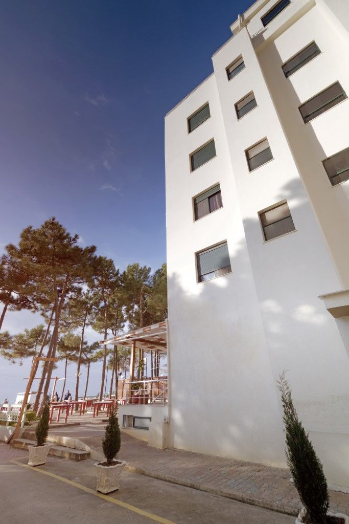 Akileda Hotel Durrës Extérieur photo